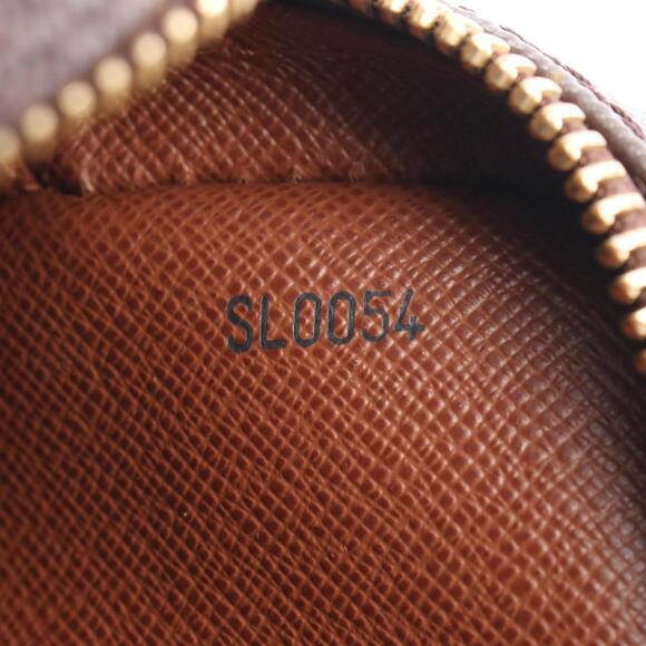 LOUIS VUITTON Brown Monogram Leather Shoulder Bag - Picture 5 of 8